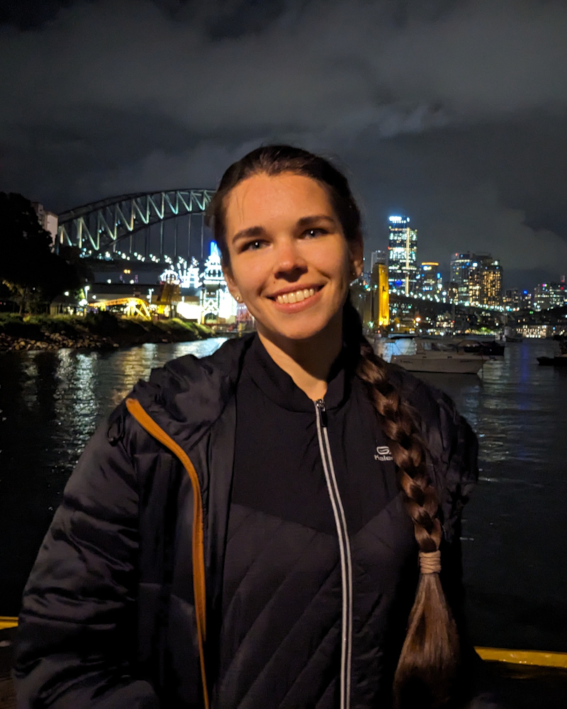 Olga Pais — portrait